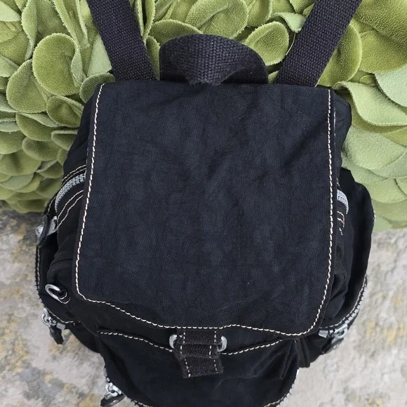 Vintage Kipling Mini Backpack | Y2K Black Crinkled Nylon (NO MONKEY KEYCHAIN) - Picture 3 of 14